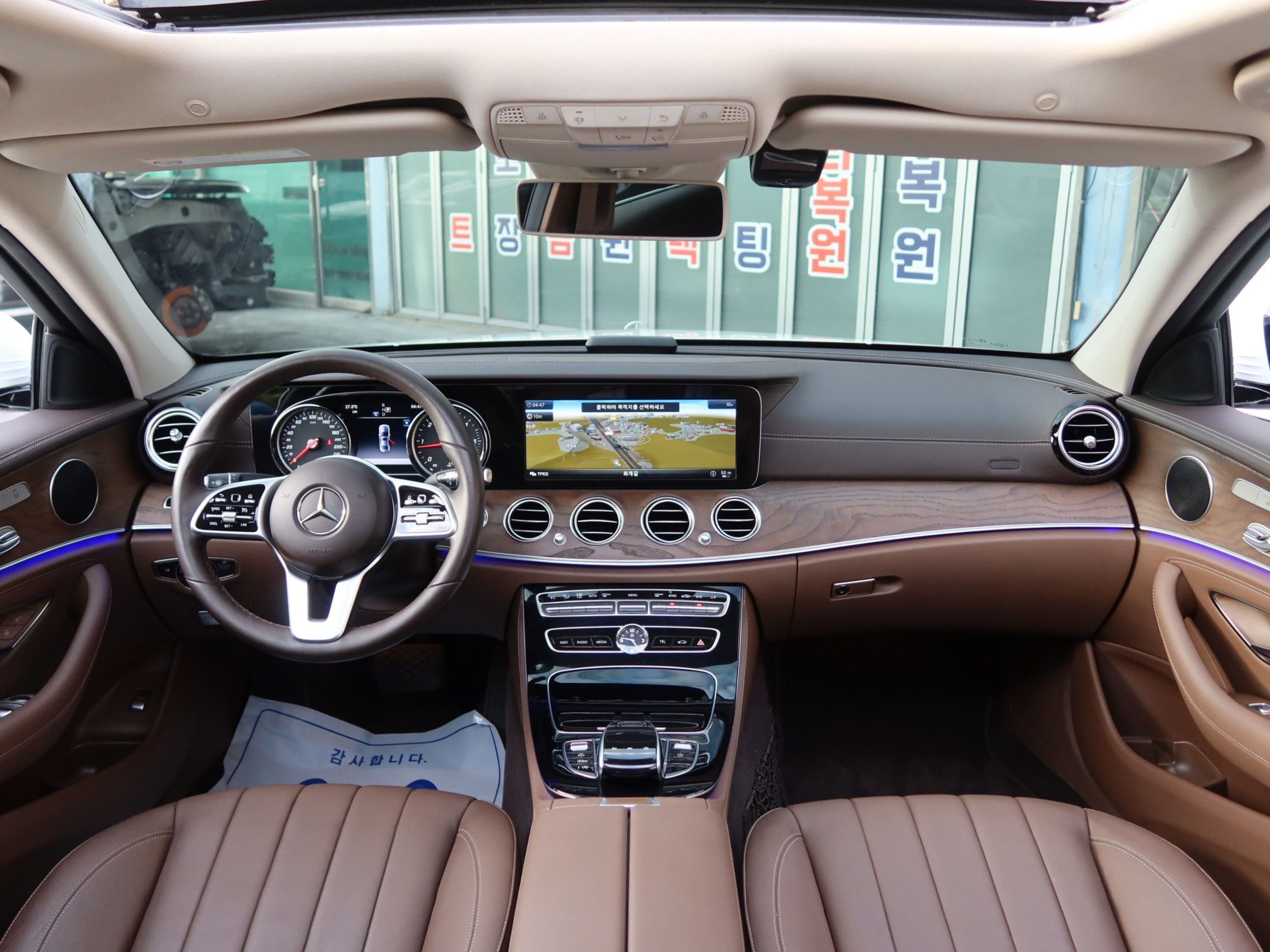 MERCEDES BENZ E-CLASS W213 2019