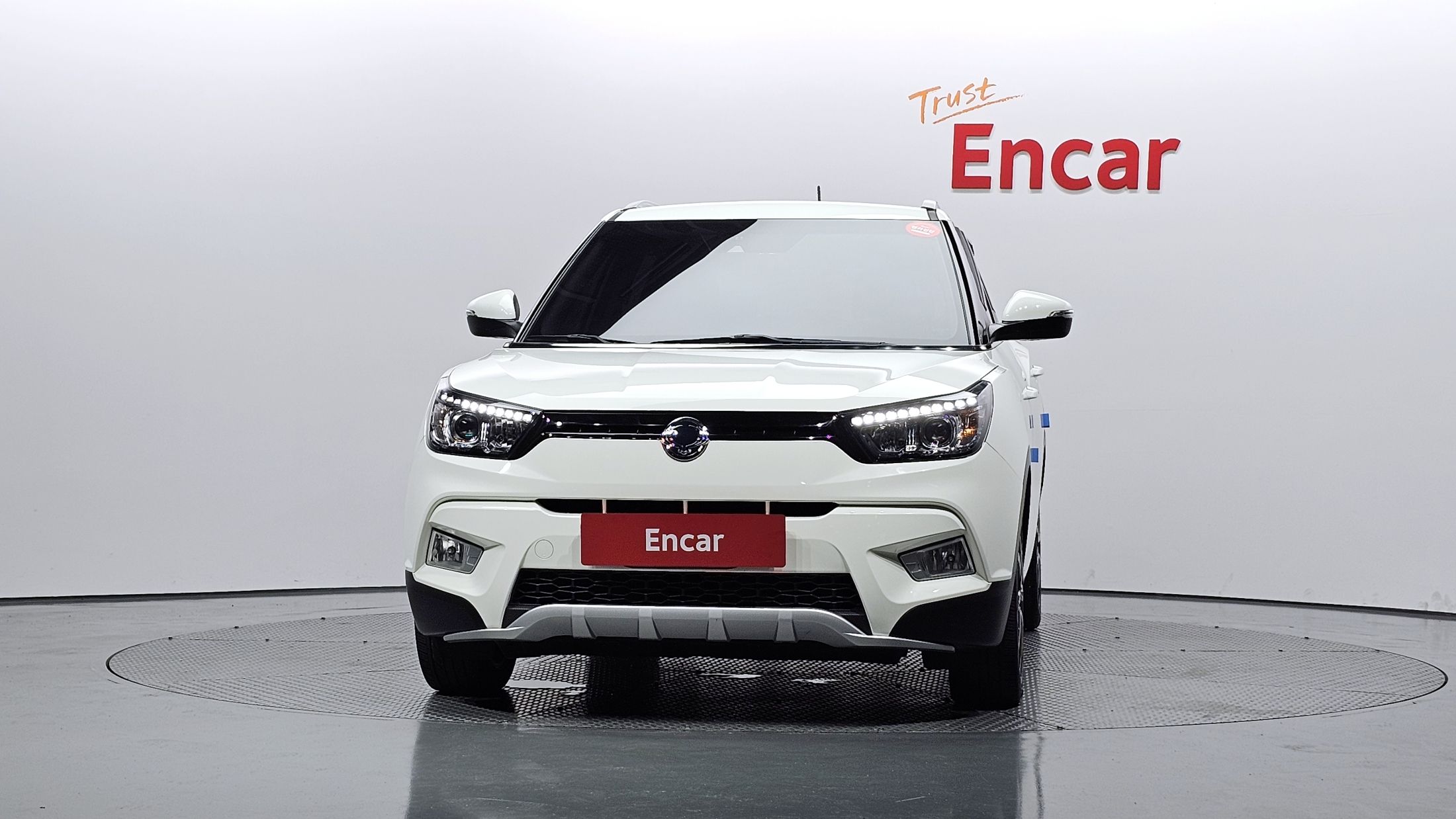 SSANGYONG TIVOLI 2016