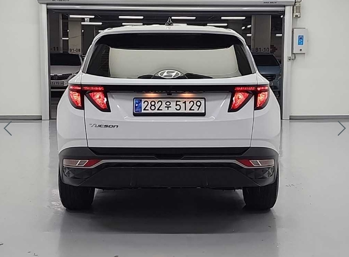 HYUNDAI TUCSON NX4 2021