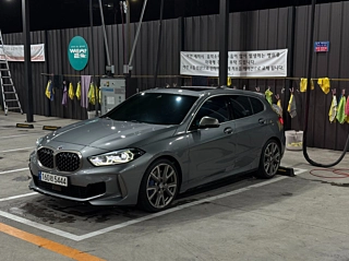BMW 1-SERIES F40 2023