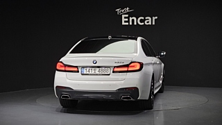 BMW 5-SERIES G30 2020