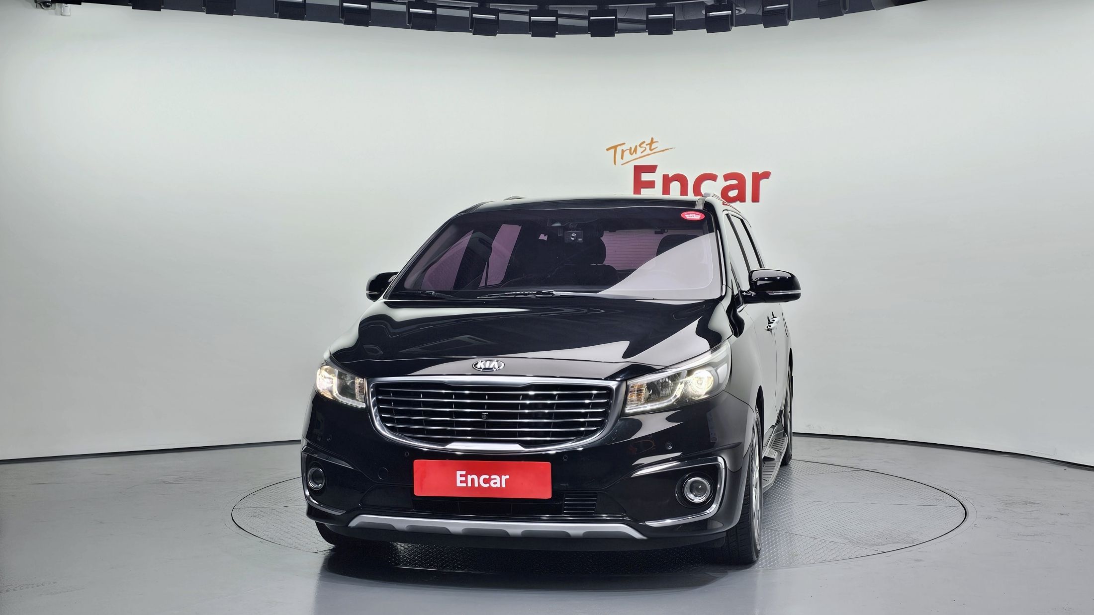 KIA CARNIVAL 2017