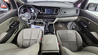 KIA CARNIVAL 2017