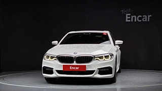 BMW 5-SERIES G30 2019