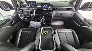 HYUNDAI STARIA 2021