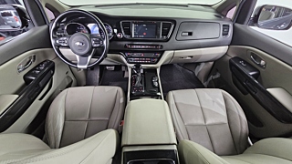 KIA CARNIVAL 2016