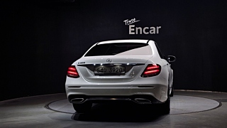 MERCEDES BENZ E-CLASS W213 2019