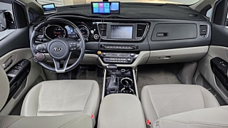 KIA CARNIVAL 2019
