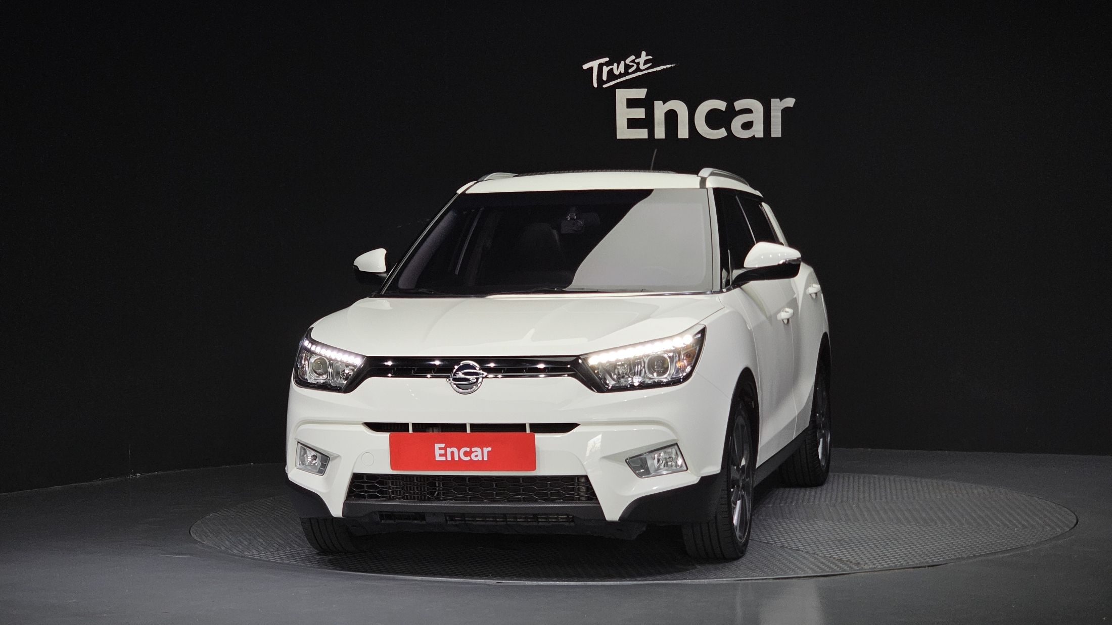 SSANGYONG TIVOLI 2016