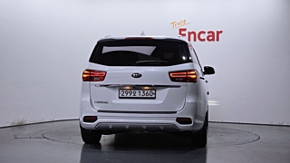 KIA CARNIVAL 2020