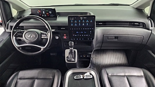 HYUNDAI STARIA 2021