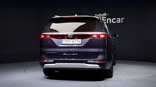 KIA CARNIVAL 2021
