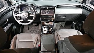 HYUNDAI TUCSON NX4 2021