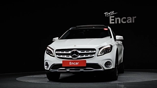 MERCEDES BENZ GLA-CLASS X156 2018
