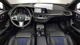 BMW 1-SERIES F40 2024