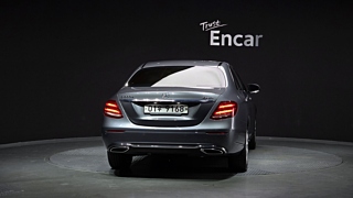 MERCEDES BENZ E-CLASS W213 2018