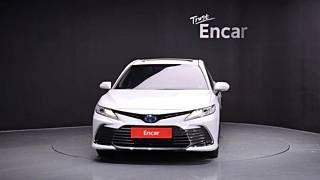 TOYOTA CAMRY XV70 2023