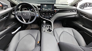 TOYOTA CAMRY XV70 2023