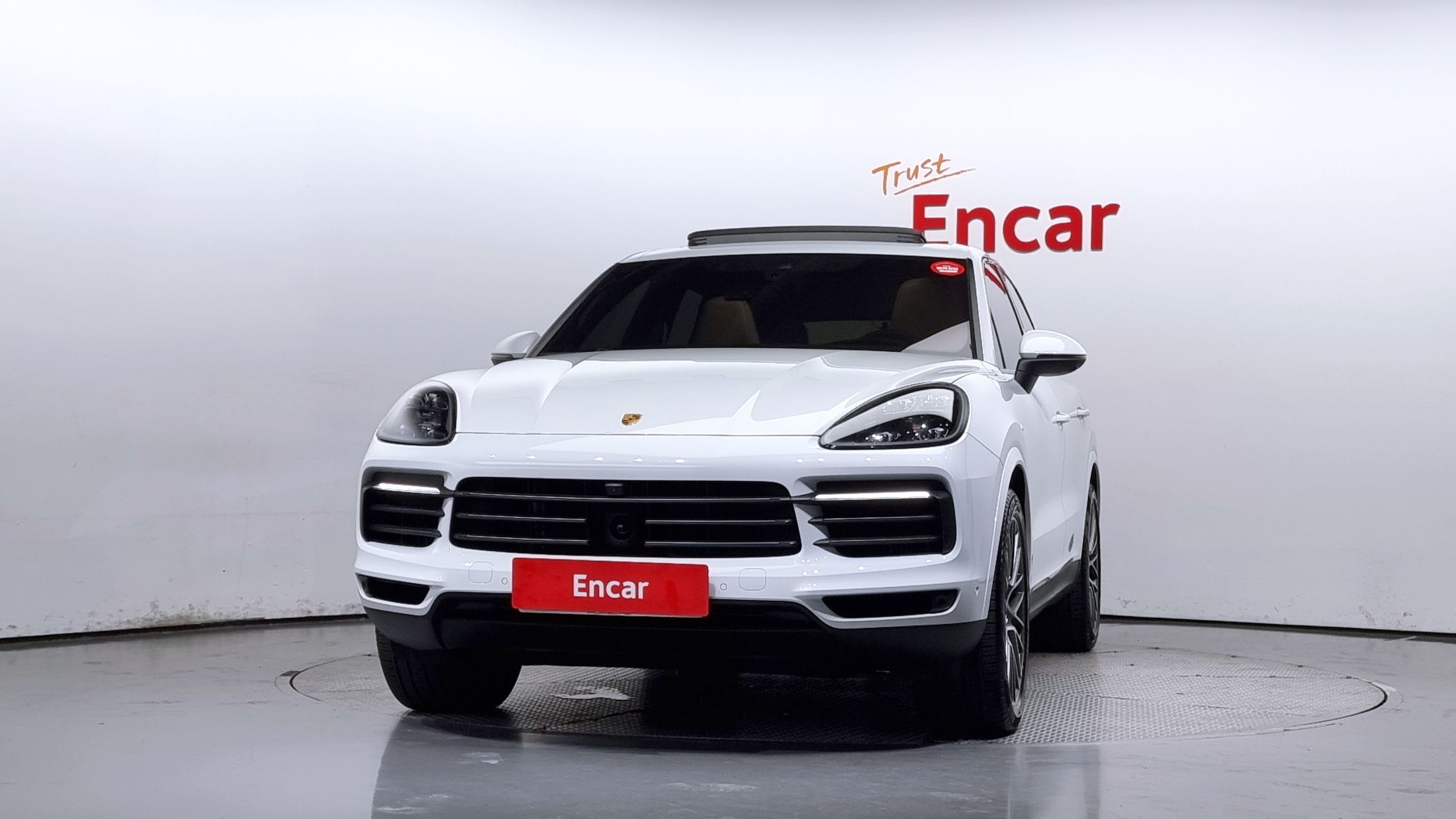 PORSCHE CAYENNE PO536 2023