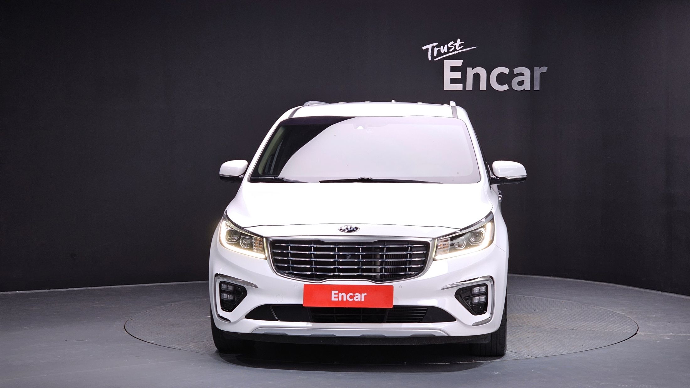 KIA CARNIVAL 2019