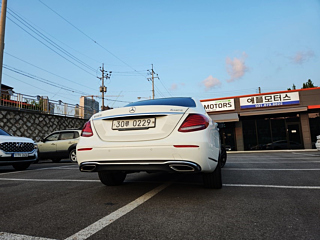 MERCEDES BENZ E-CLASS W213 2016