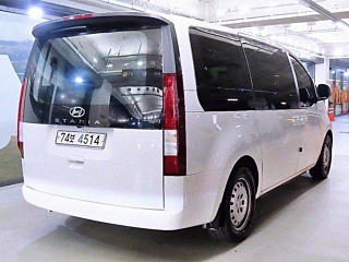 HYUNDAI STARIA 2021