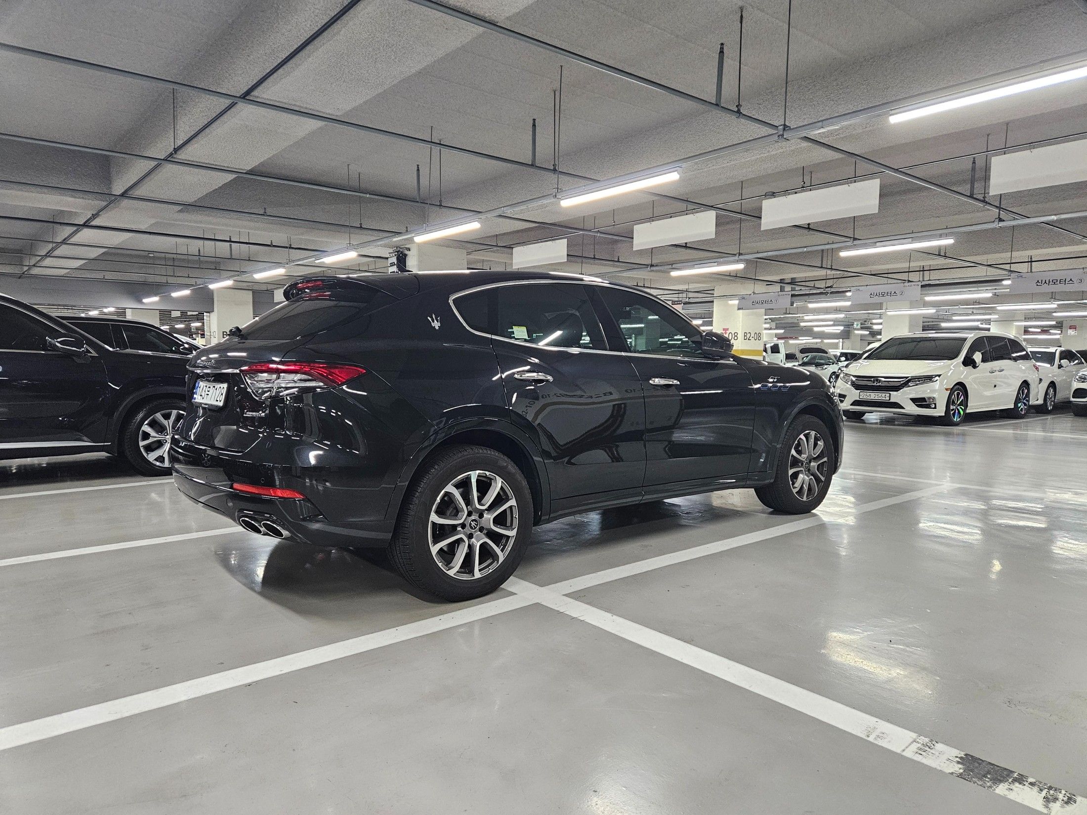 MASERATI LEVANTE 2022