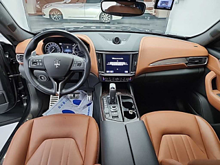 MASERATI LEVANTE 2022