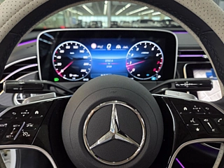 MERCEDES BENZ E-CLASS W214 2025