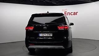 KIA CARNIVAL 2017