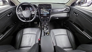 SSANGYONG TIVOLI VERY NEW 2021