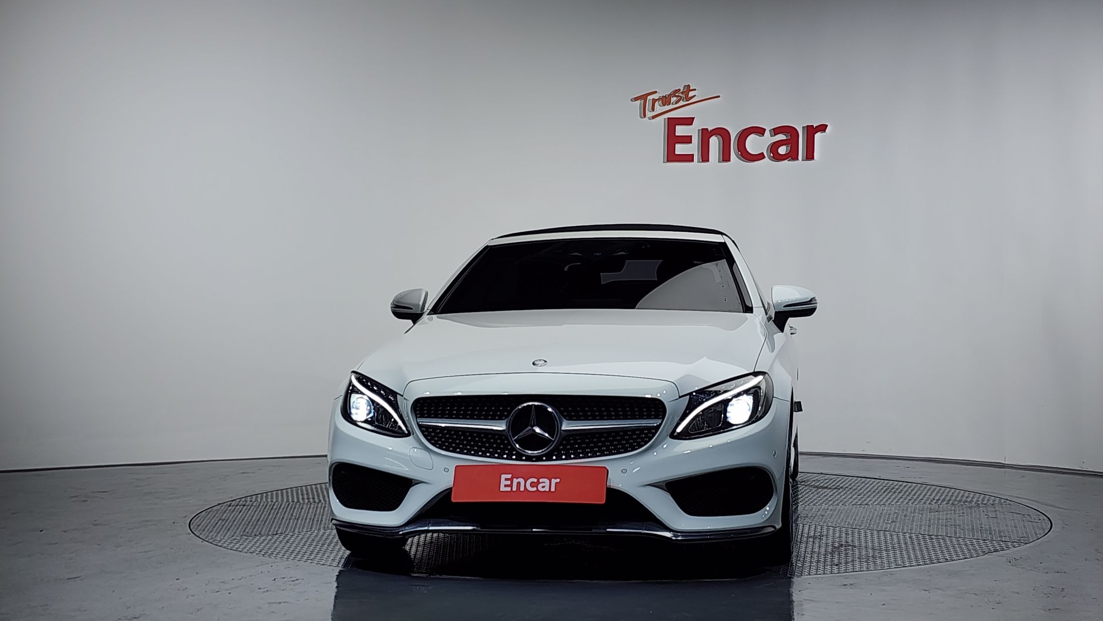 MERCEDES BENZ C-CLASS W205 2017