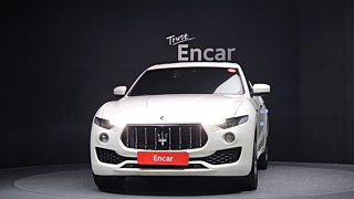 MASERATI LEVANTE 2017