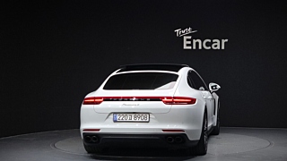 PORSCHE PANAMERA 971 2018