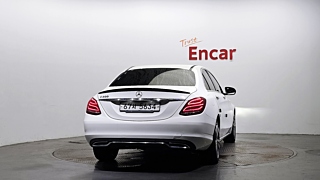 MERCEDES BENZ C-CLASS W205 2018