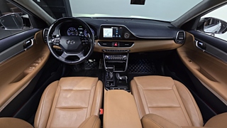 HYUNDAI GRANDEUR IG 2017