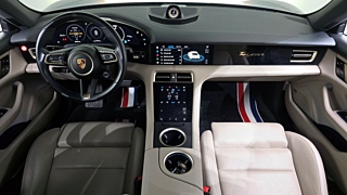 PORSCHE TAYCAN 2021