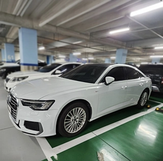 AUDI A6 C8 2021