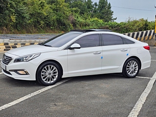 HYUNDAI SONATA LF 2016