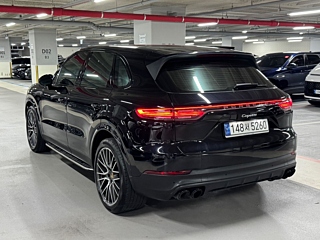 PORSCHE CAYENNE PO536 2022