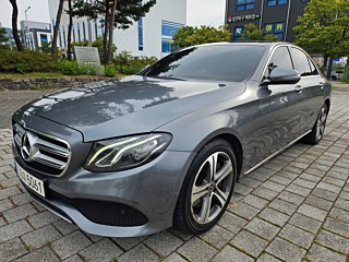 MERCEDES BENZ E-CLASS W213 2019