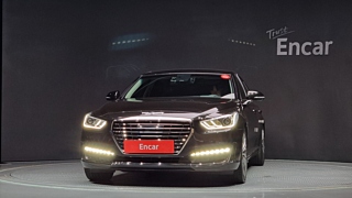 GENESIS EQ900 2017