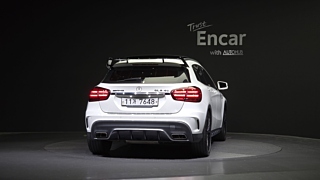 MERCEDES BENZ GLA-CLASS X156 2019