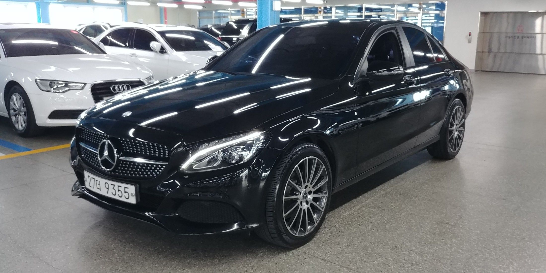 MERCEDES BENZ C-CLASS W205 2017