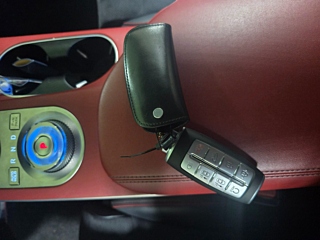GENESIS GV70 2021