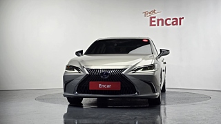 LEXUS ES300H 2018