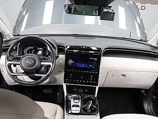 HYUNDAI TUCSON NX4 2021