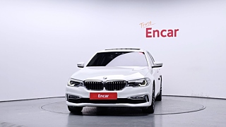 BMW 5-SERIES G30 2018