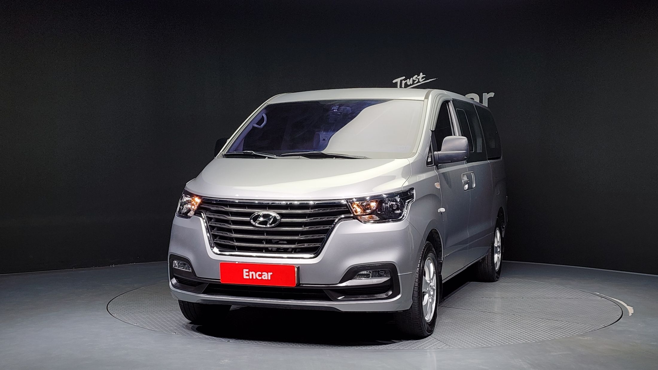 HYUNDAI STAREX GRAND 2018
