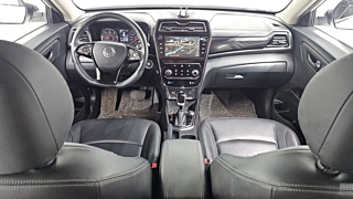 SSANGYONG TIVOLI VERY NEW 2020
